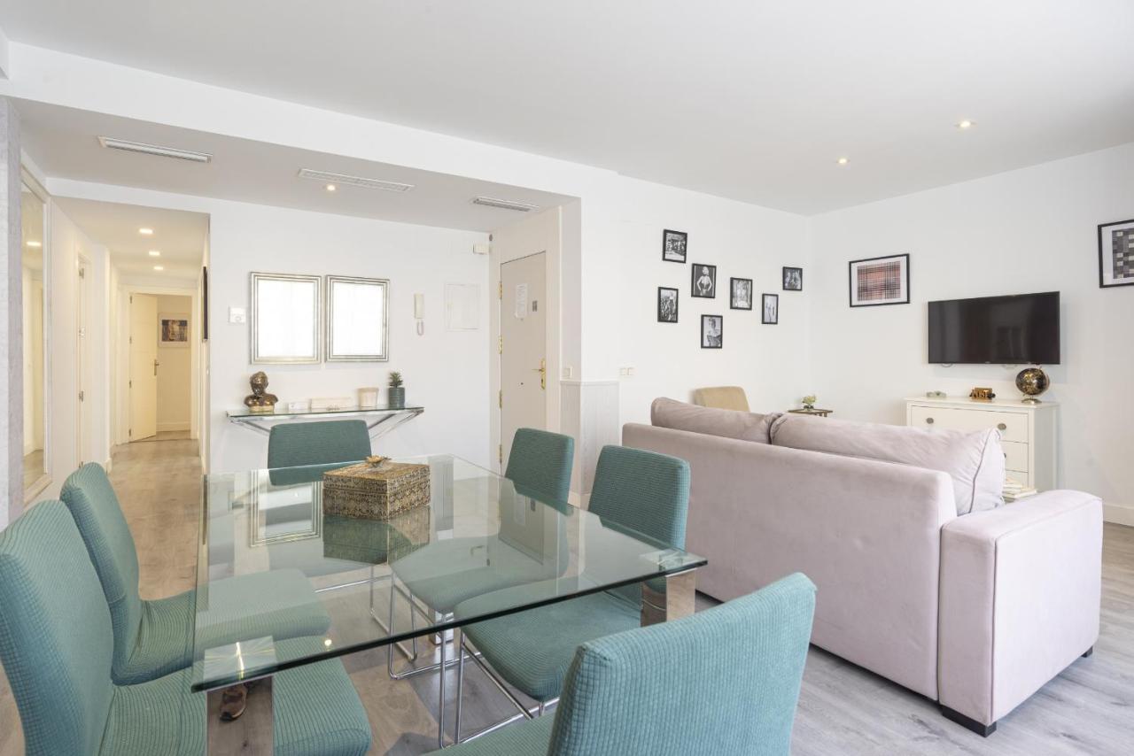 Soho Premium 4 Bedrooms Apartment Málaga Dış mekan fotoğraf