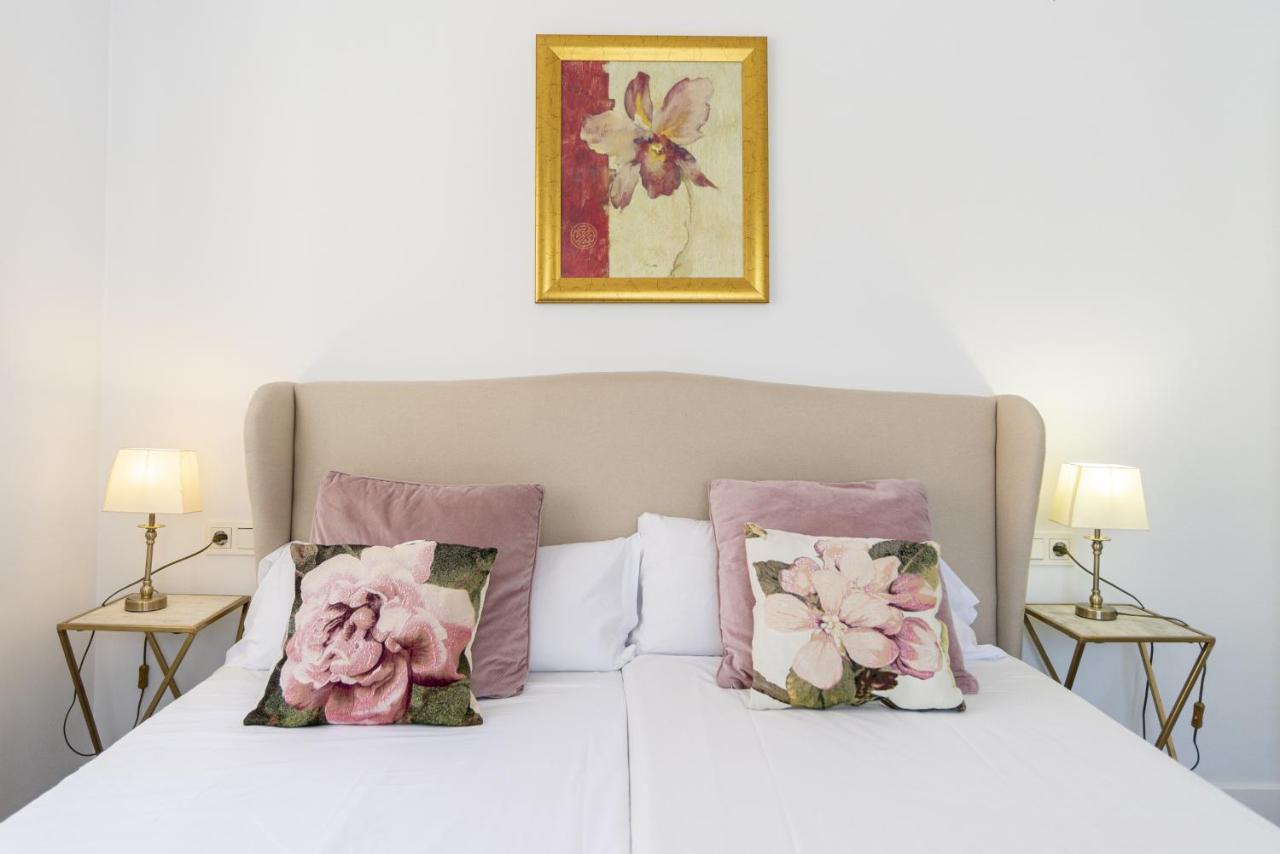 Soho Premium 4 Bedrooms Apartment Málaga Dış mekan fotoğraf
