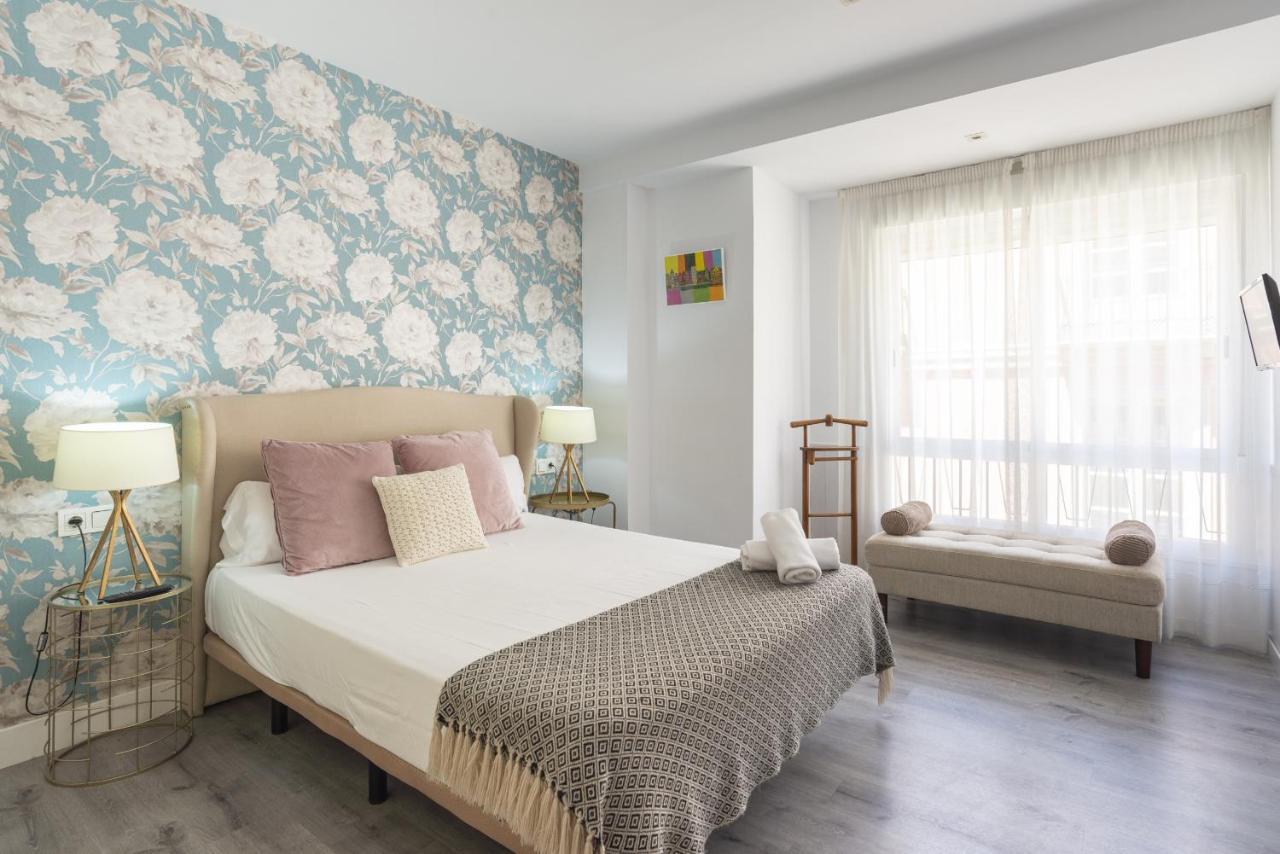 Soho Premium 4 Bedrooms Apartment Málaga Dış mekan fotoğraf