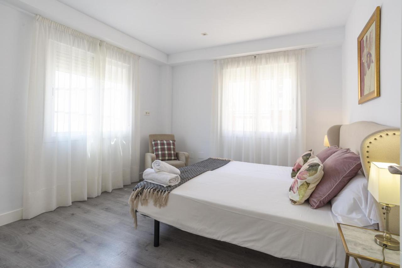 Soho Premium 4 Bedrooms Apartment Málaga Dış mekan fotoğraf