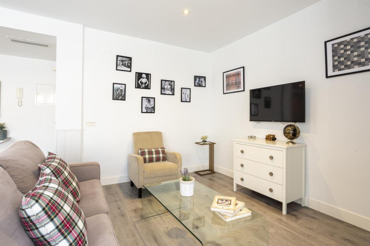 Soho Premium 4 Bedrooms Apartment Málaga Dış mekan fotoğraf