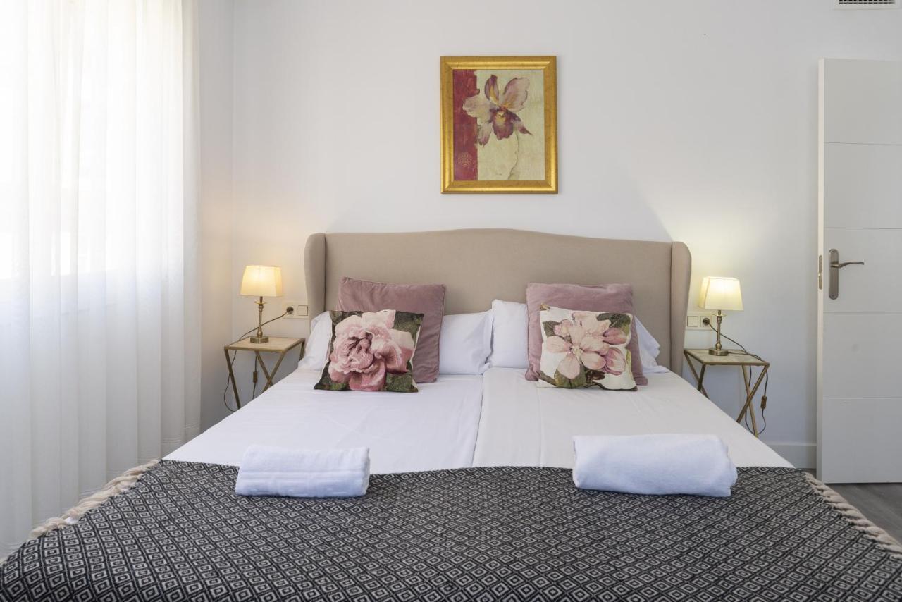 Soho Premium 4 Bedrooms Apartment Málaga Dış mekan fotoğraf